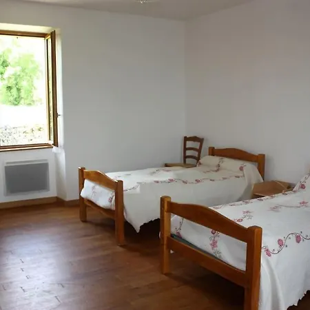 De Font D'erbies بيت للعطل