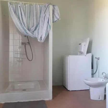 بيت للعطل De Font D'erbies