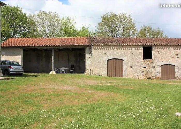 De Font D'erbies Nyaraló Crégols